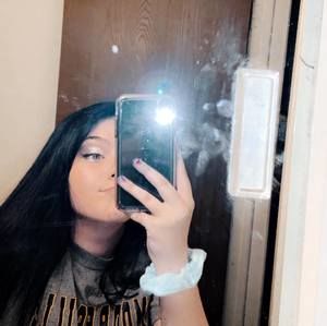 Meet your Posher, Lilly